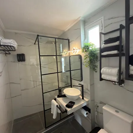 Luxury In דירה *